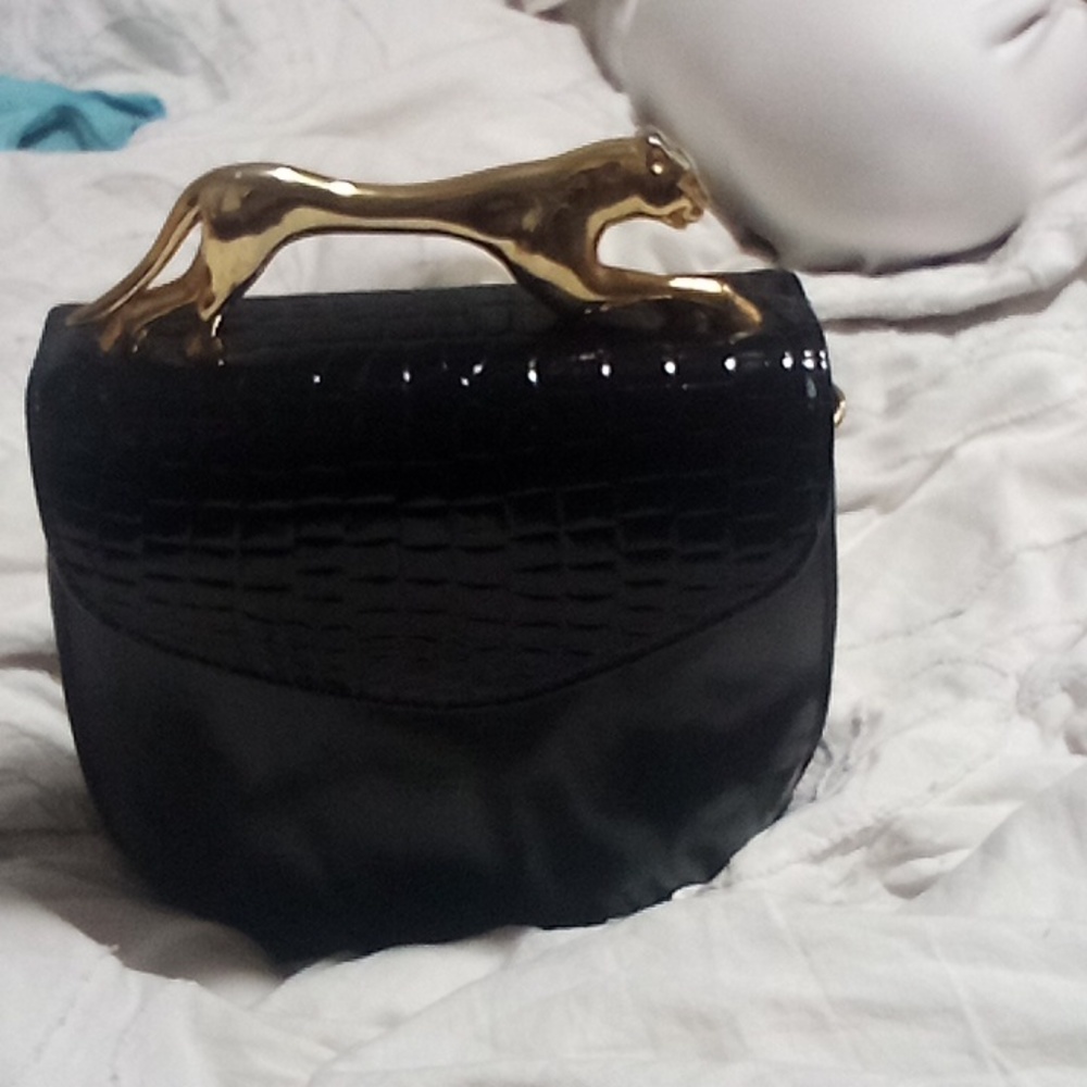 Sasha cross cougar handbag 1996 vintage